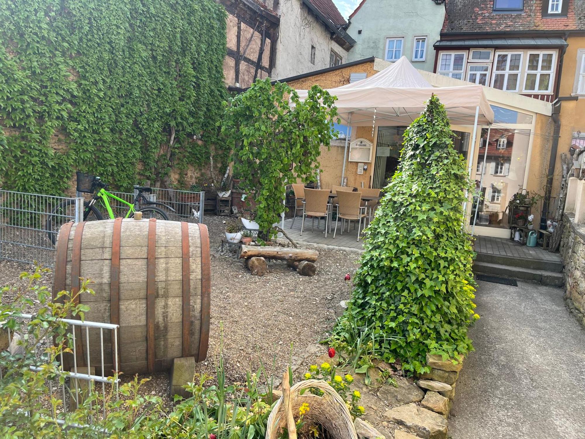 Hotel Weinstube Am Markt Gerolzhofen Esterno foto