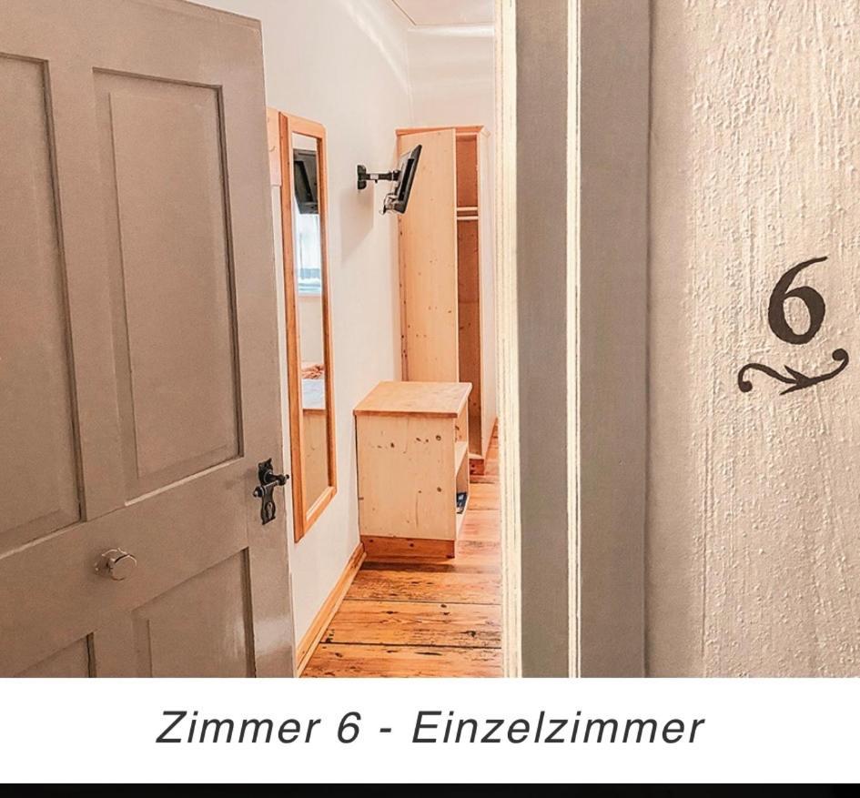 Hotel Weinstube Am Markt Gerolzhofen Esterno foto