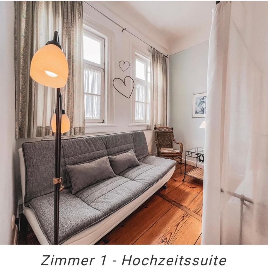 Hotel Weinstube Am Markt Gerolzhofen Esterno foto