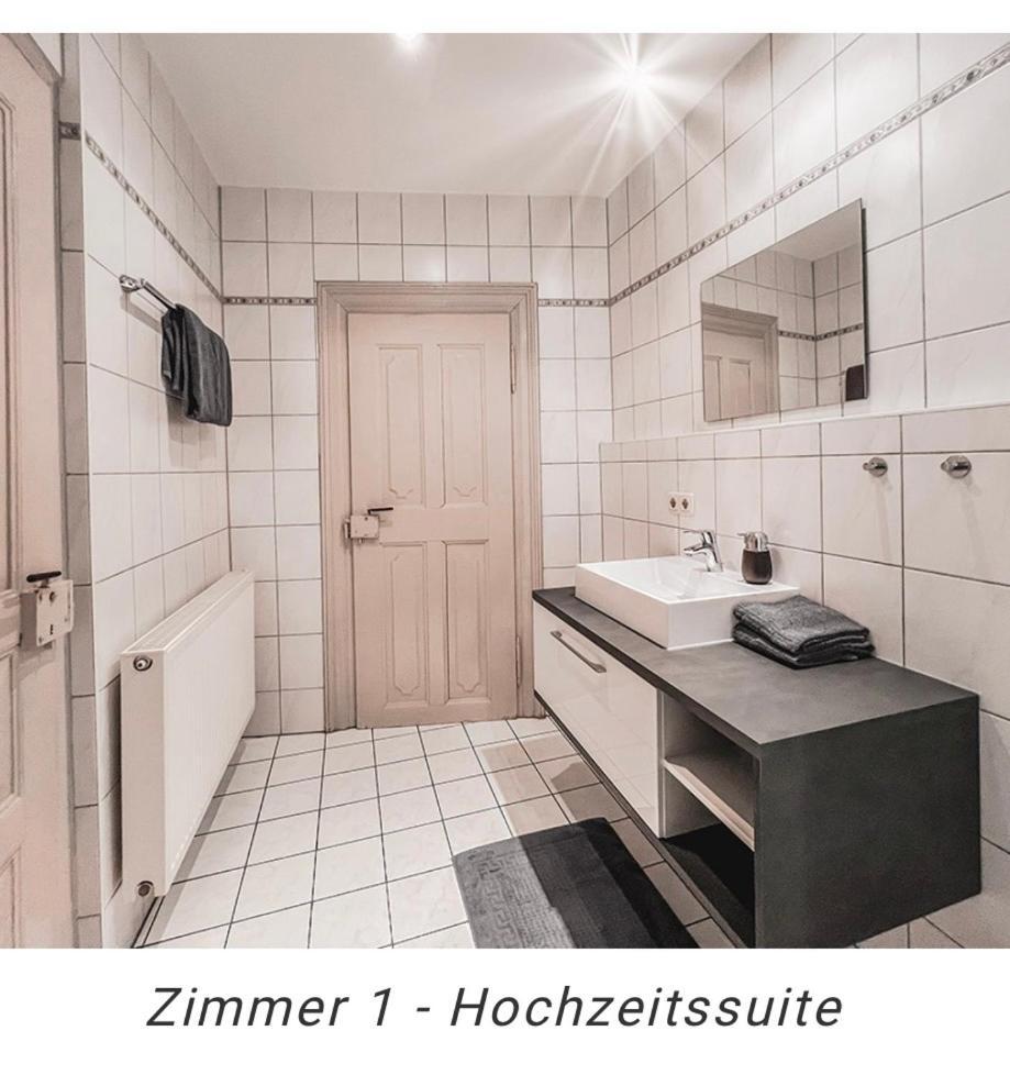 Hotel Weinstube Am Markt Gerolzhofen Esterno foto