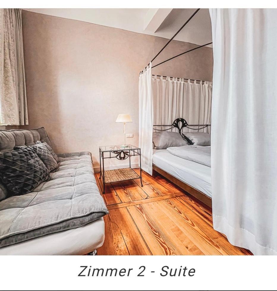 Hotel Weinstube Am Markt Gerolzhofen Esterno foto