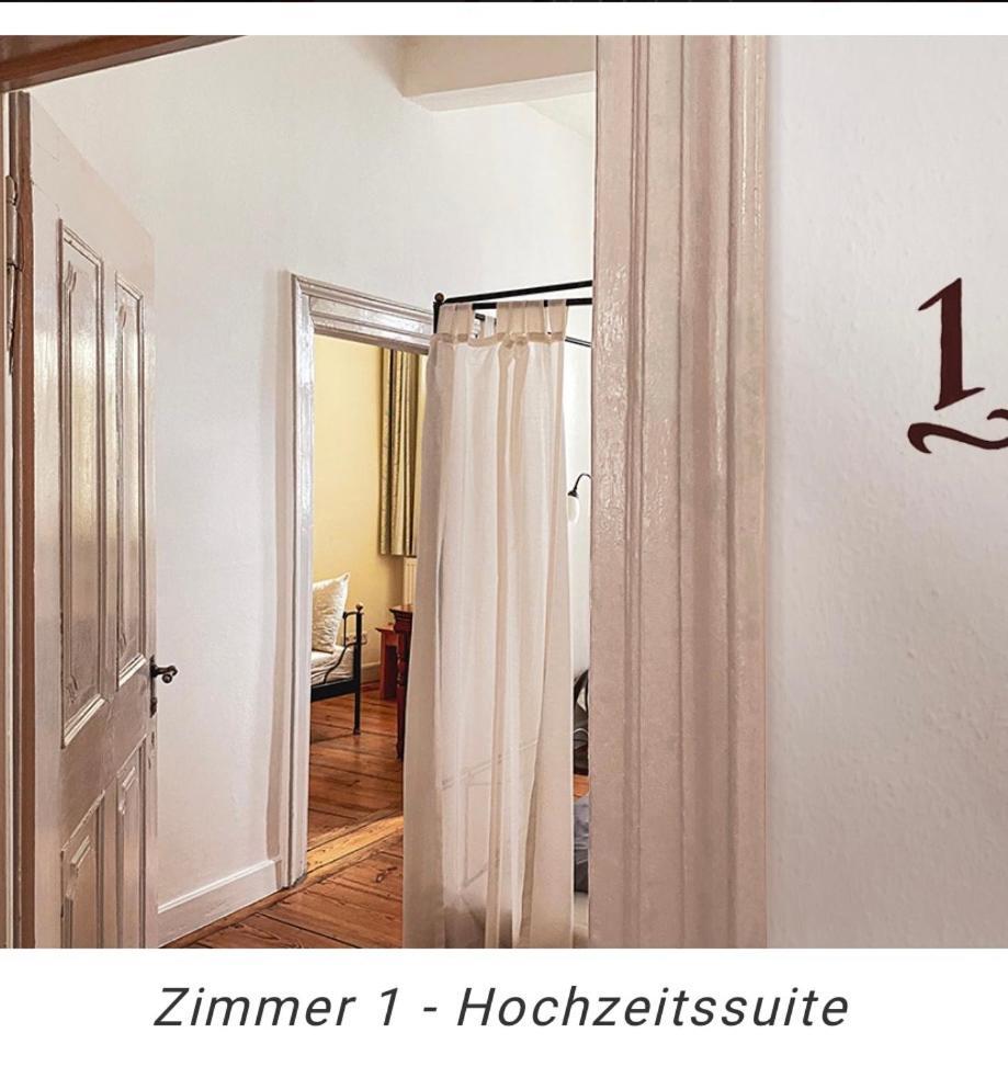 Hotel Weinstube Am Markt Gerolzhofen Esterno foto